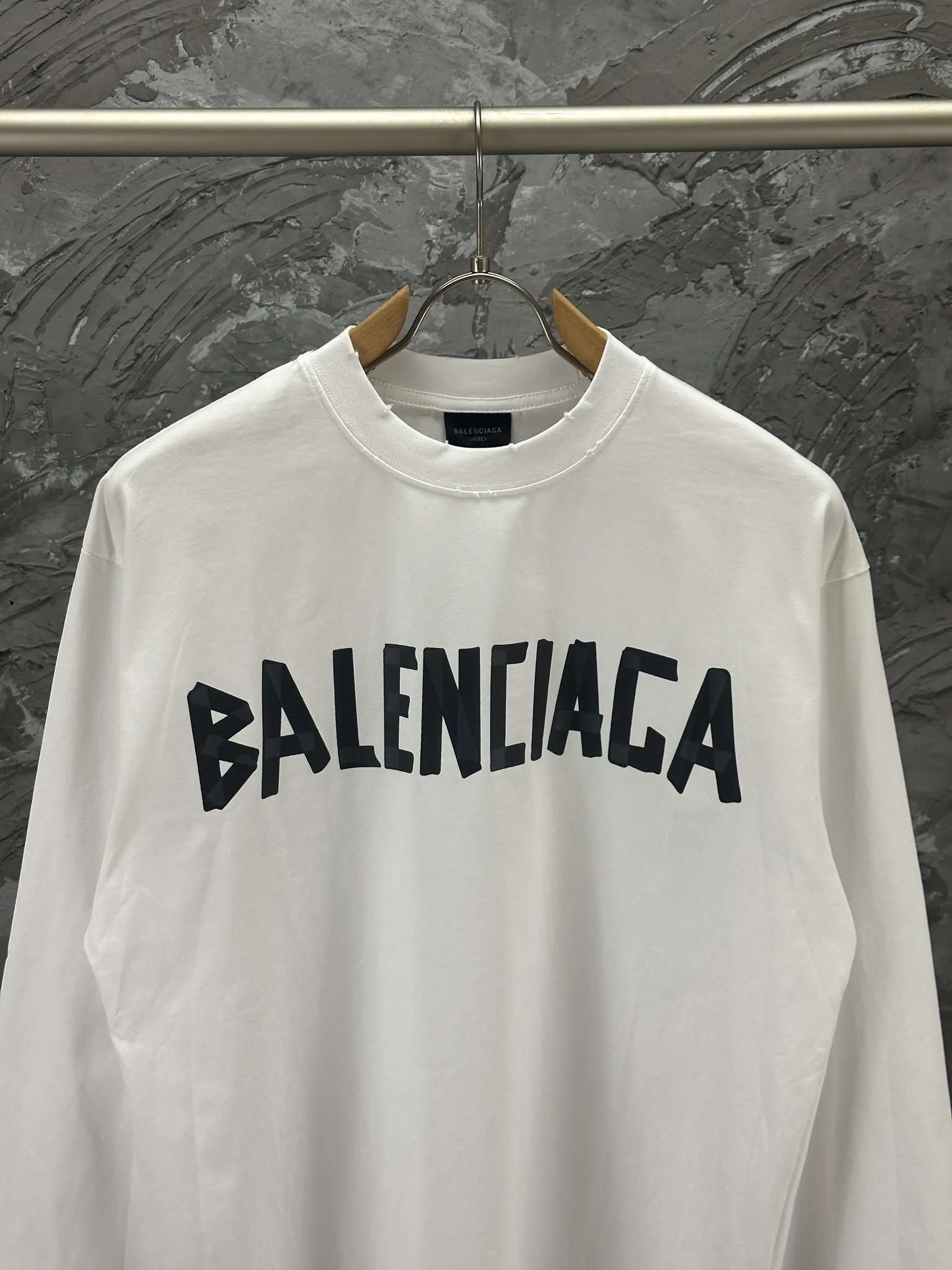 BALENCI*GA Series . 280g * 1 1 . . + . .os Same Style -Color：Cream White Green Blue -SIZE：XS S M L 8602#